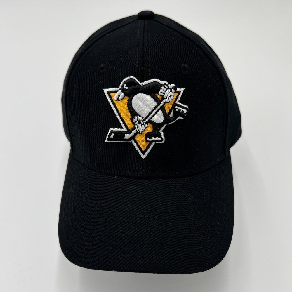 Adidas NHL Pittsburgh Penguins Black Adjustable Baseball Cap Hat Skating Penguin